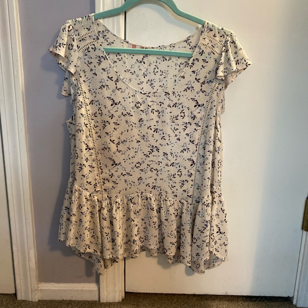 Katie K Flutter Sleeve Blouse